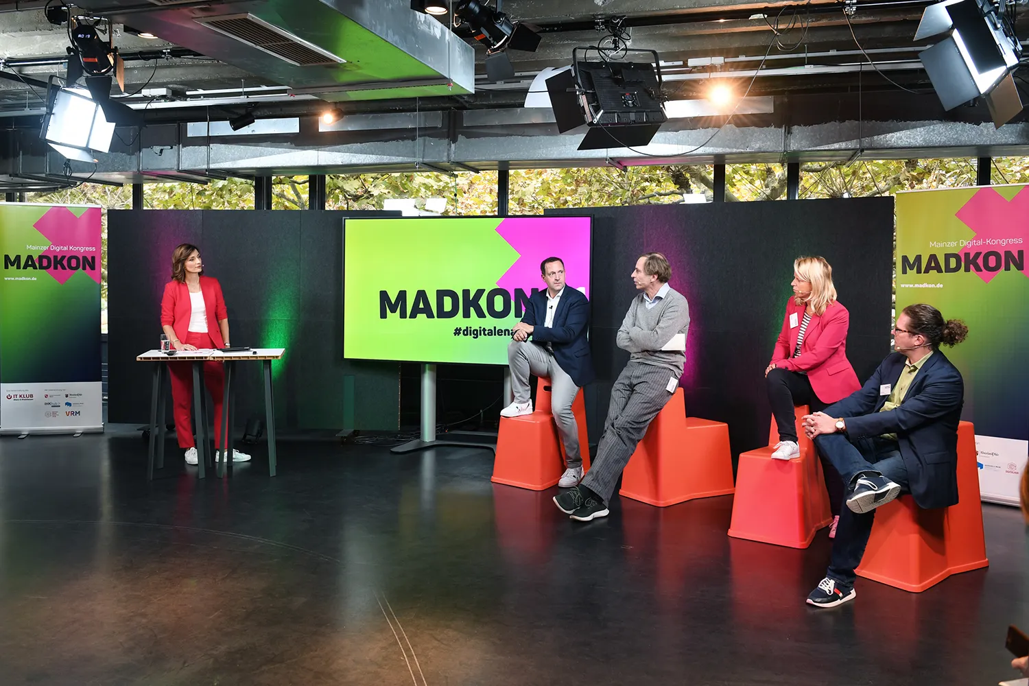 Paneldiskussion bei der MADKON21