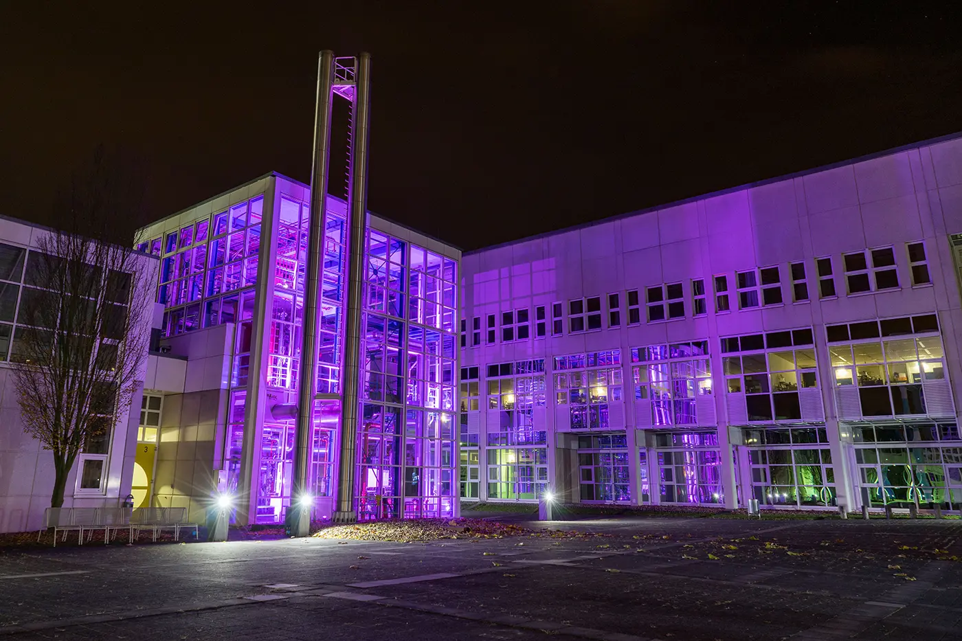 Bild des Campus der TH Bingen bei Nacht, © Jonas von Blohn | TH Bingen